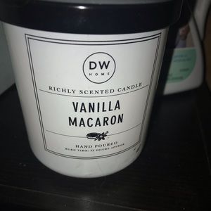 Vanilla Macaron Candle